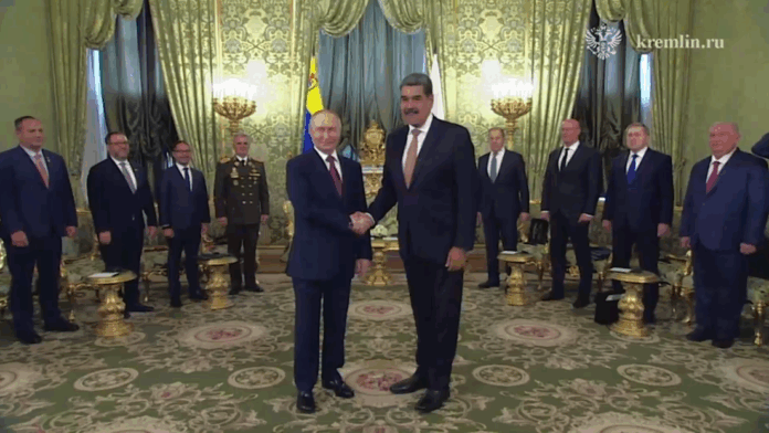 Vládimir Putin y Nicolás Maduro. Sputnik